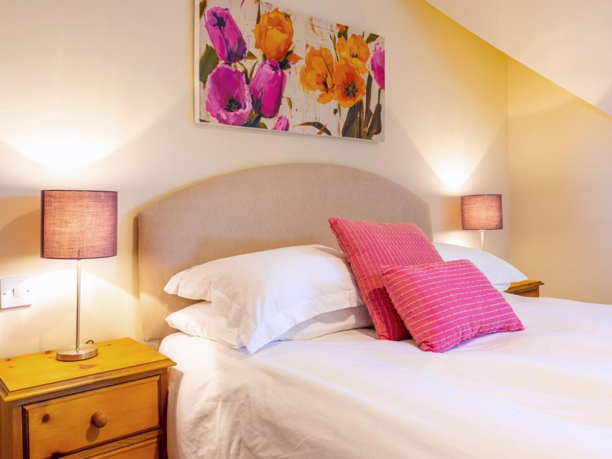 Ellingham Self-Catering Cottages Saint Peter Port 외부 사진