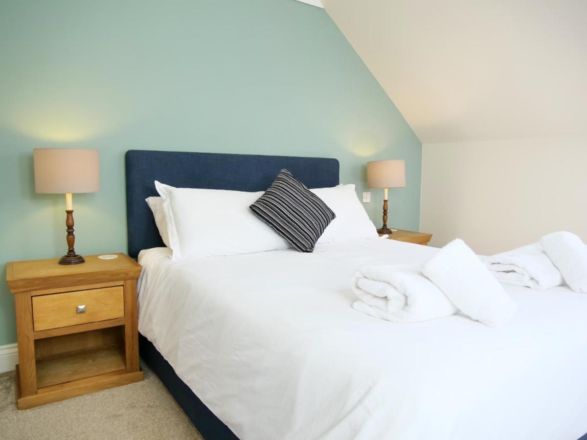 Ellingham Self-Catering Cottages Saint Peter Port 외부 사진