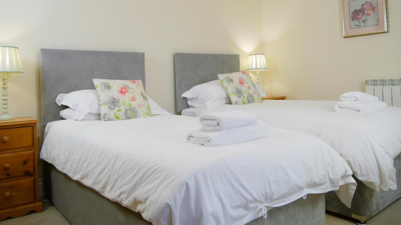 Ellingham Self-Catering Cottages Saint Peter Port 외부 사진