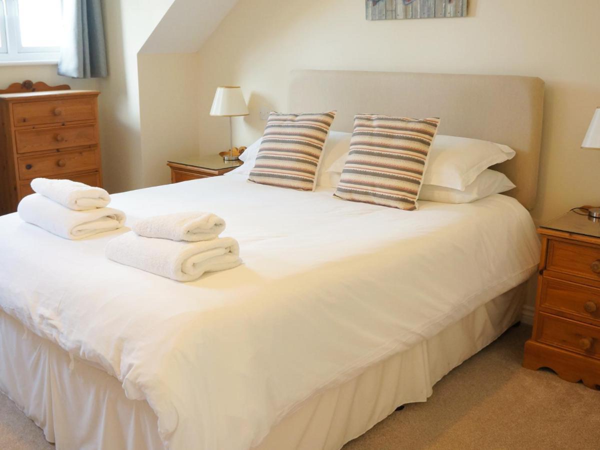 Ellingham Self-Catering Cottages Saint Peter Port 외부 사진