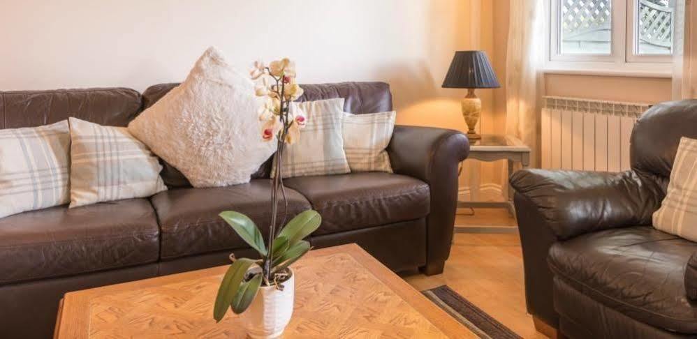 Ellingham Self-Catering Cottages Saint Peter Port 외부 사진