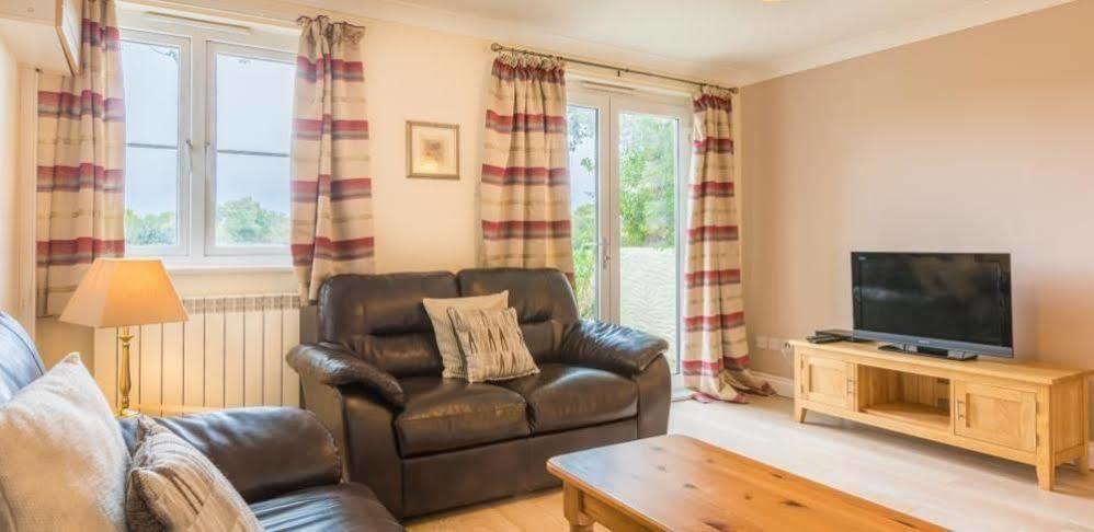 Ellingham Self-Catering Cottages Saint Peter Port 외부 사진